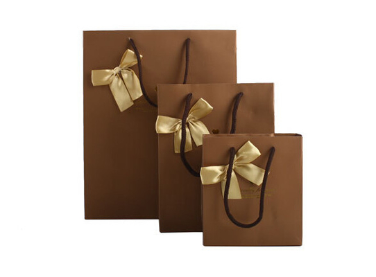 Le borse del regalo/partito di carta promozionali della carta insacca con le maniglie per l'imballaggio del cioccolato